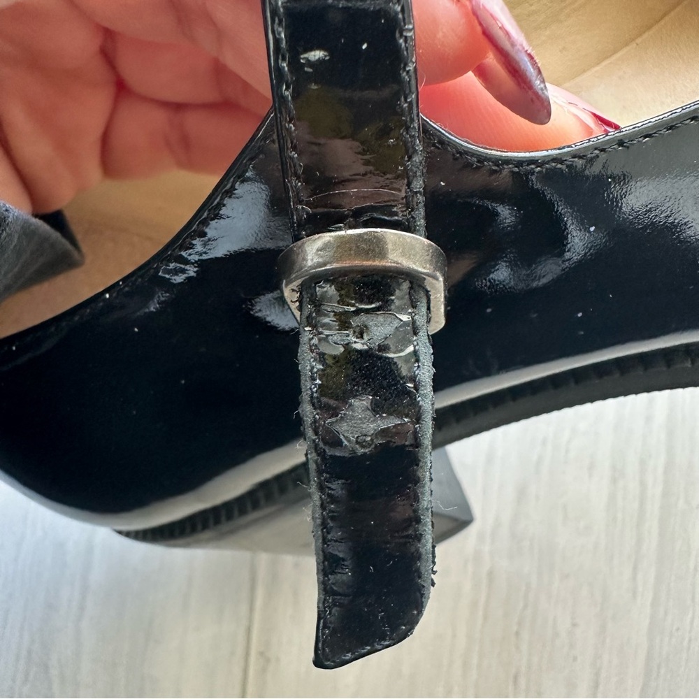 Nine West • Mary Janes - Picture 6 of 15